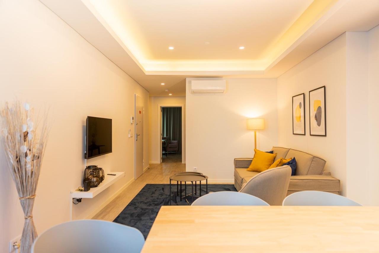 Downtown Pdl Premium Διαμέρισμα Πόντα Ντελγκάντα Εξωτερικό φωτογραφία